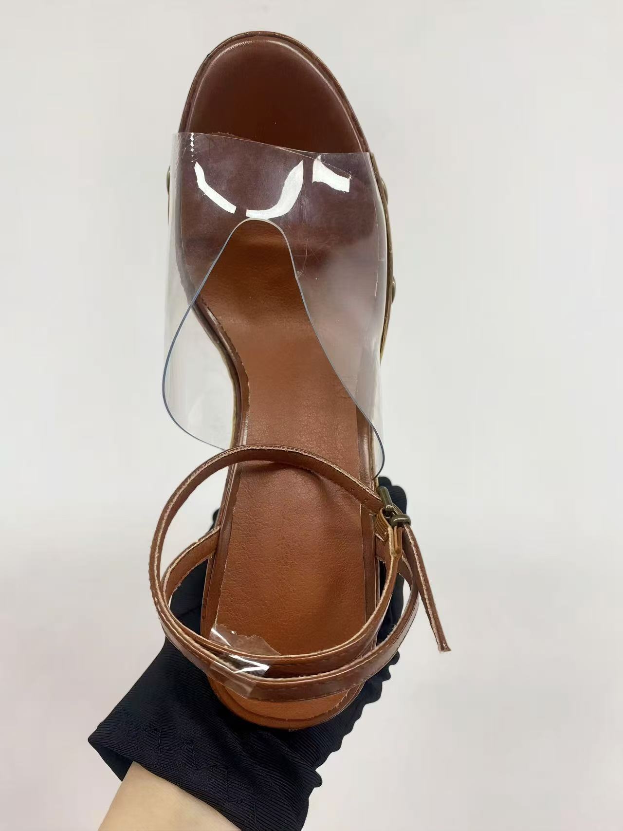 Sandalias de tacón alto de 14  - Outdoor Furniture Wooden reseña y precio